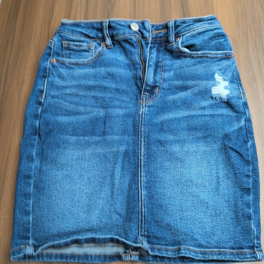 AMERICAN EAGLE dark wash high rise mini denim skirt Size 00